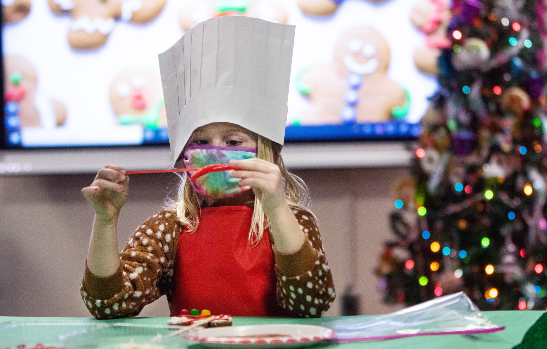Gingerbread cookies, Mesa Verde Elementary